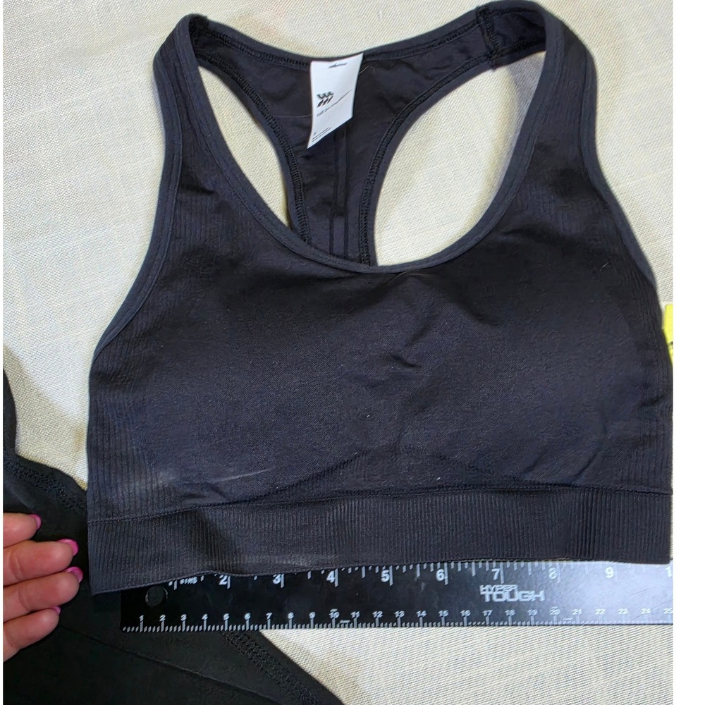All in Motion Women Black Seamless Medium Support Sports Bra S 214 05 8870 - Picture 5 of 6